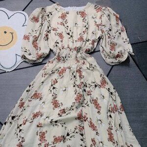 Floral Puff Sleeve Maxi Dress